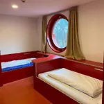 - Am Wannsee Hostel Berlin