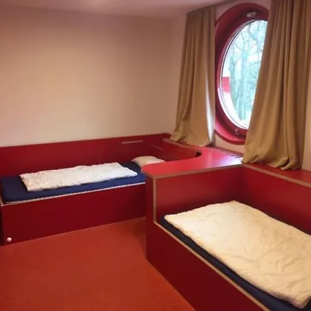 - Am Wannsee Hostel *